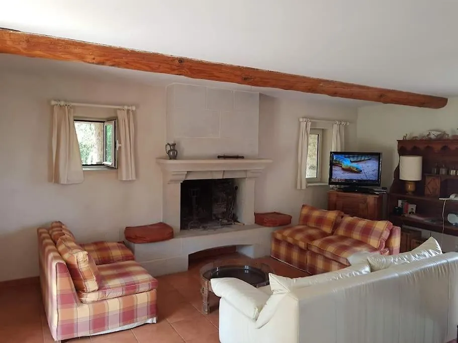 Maison De Caractere Dans Luberon Avec Piscine Saignon France