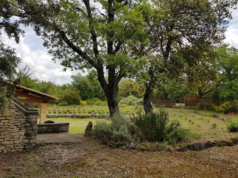 Maison De Caractere Dans Luberon Avec Piscine Saignon 0*,